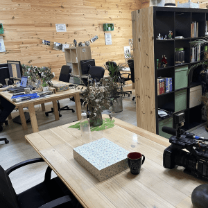 Imágenes de nuestra sala coworking en Cádiz
